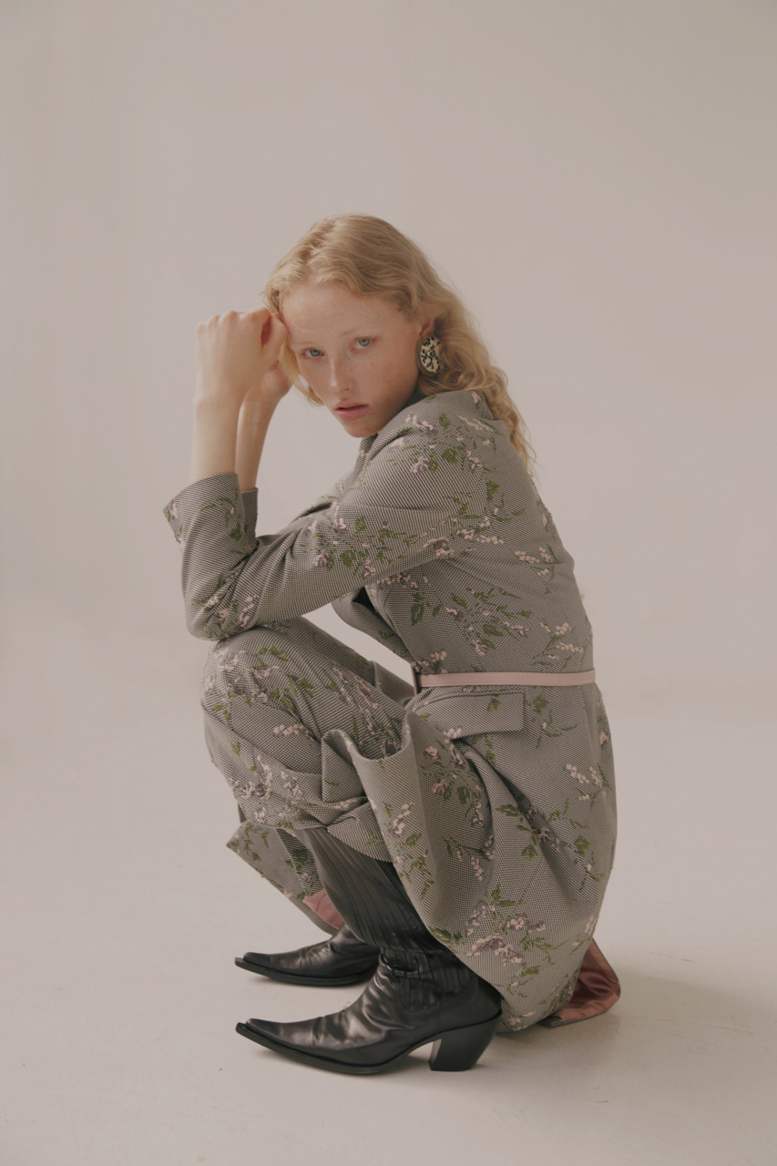 Layer Cake — Jacket & Pants Hui Boots Simon Cracker Earrings Vintage