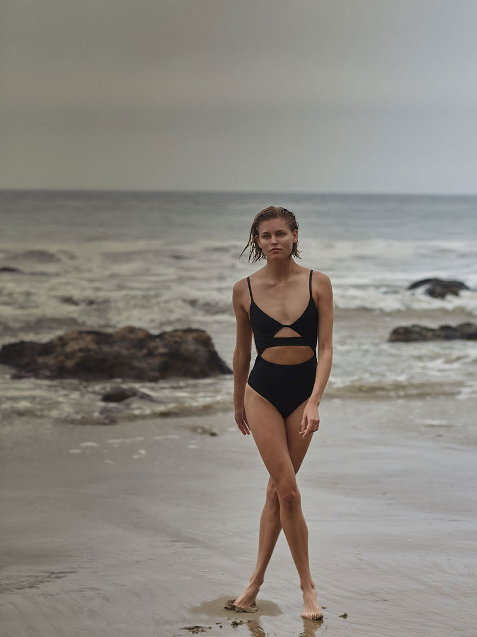 ‘Daria’ and Fred Jacobs are on the beach — Swimwear Tavik