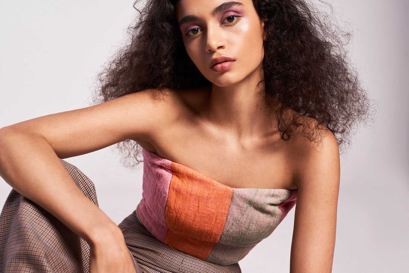Into The Groove — Top Halo Labels Trousers  Elisabeth von der Thannen