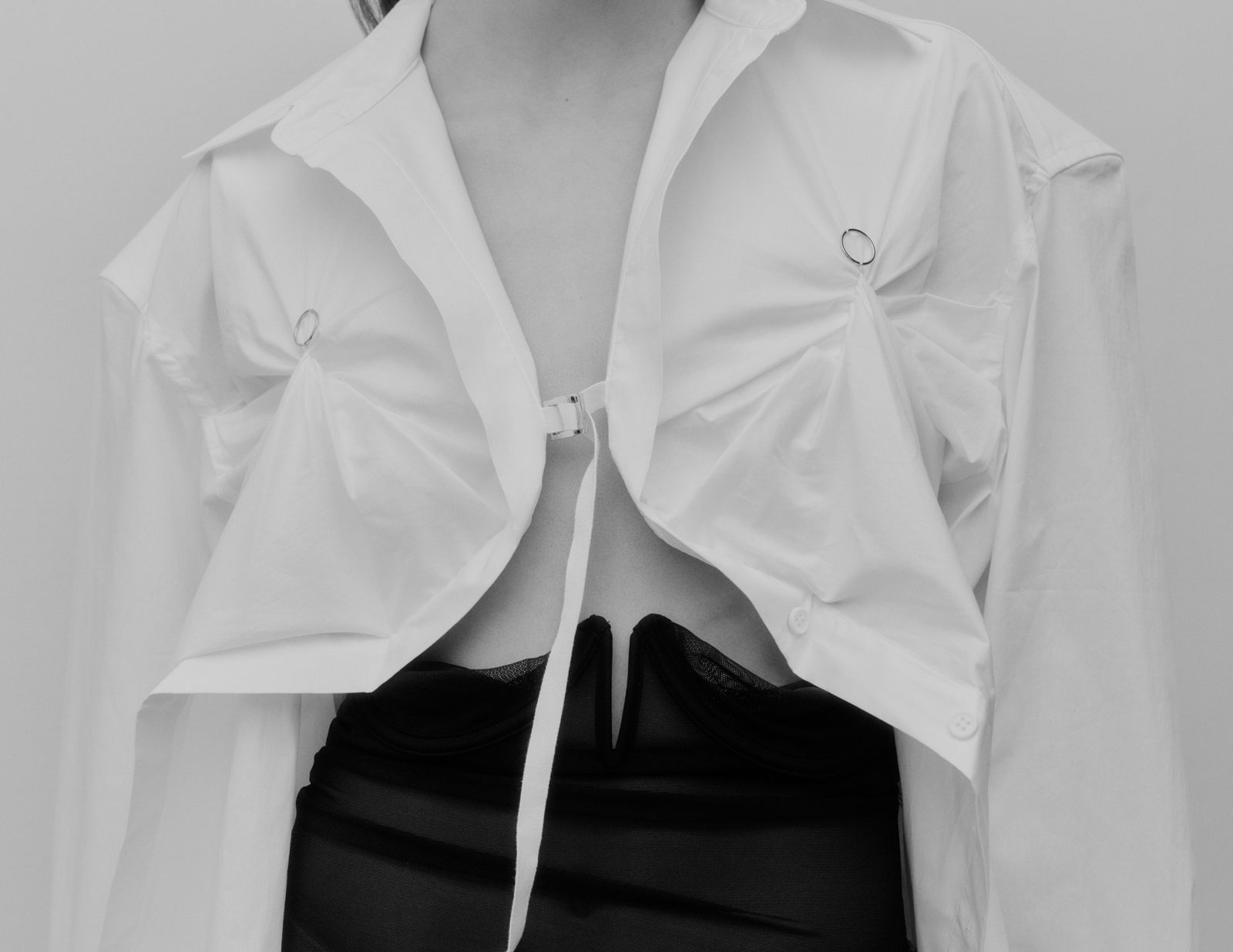 Softness In Structure &mdash; Blouse Jacquemus Body Wolford