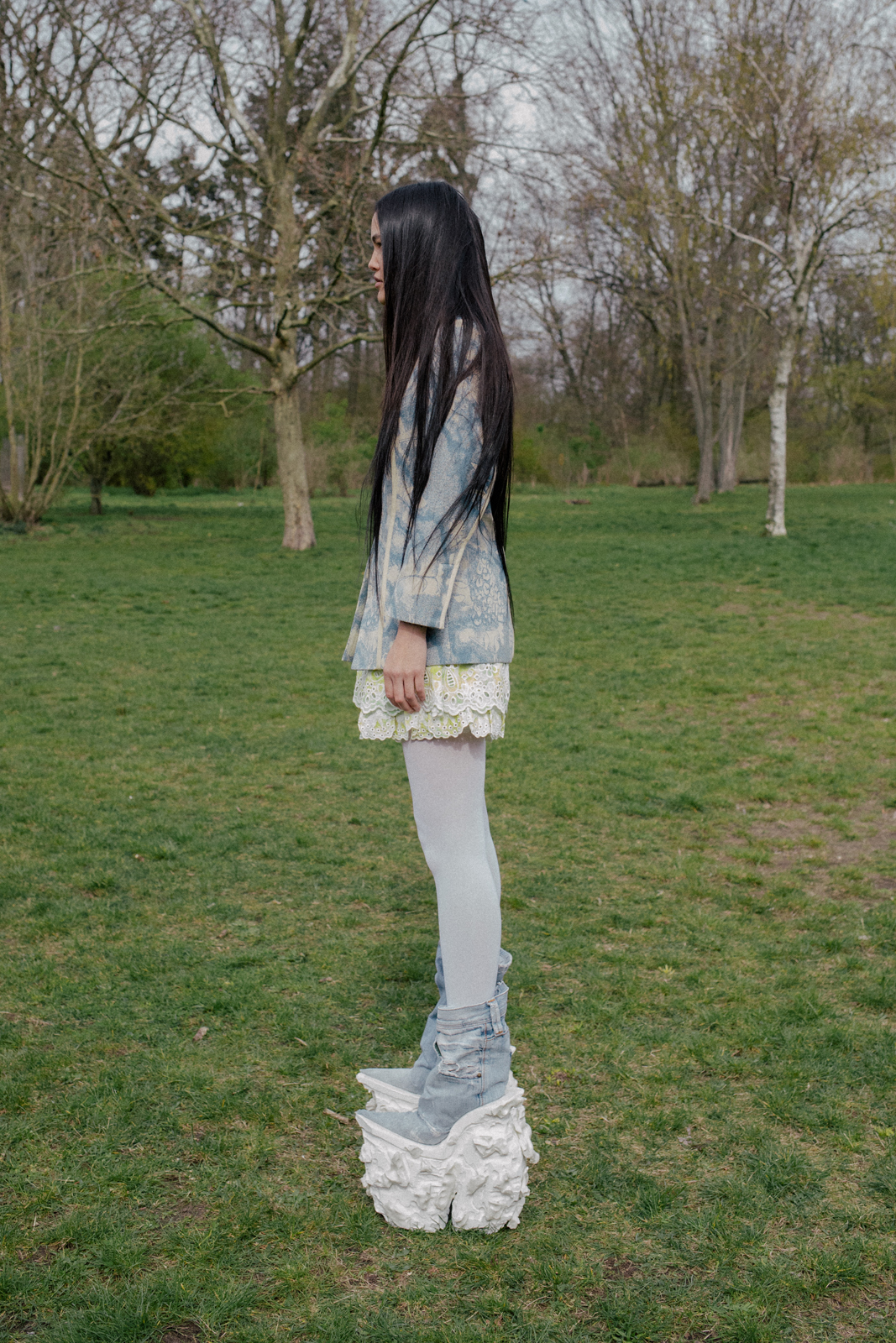 Perky Things — Blazer Ganni Skirt & Other Stories x Susan Fang Thights Falke Shoes Essie Kramer