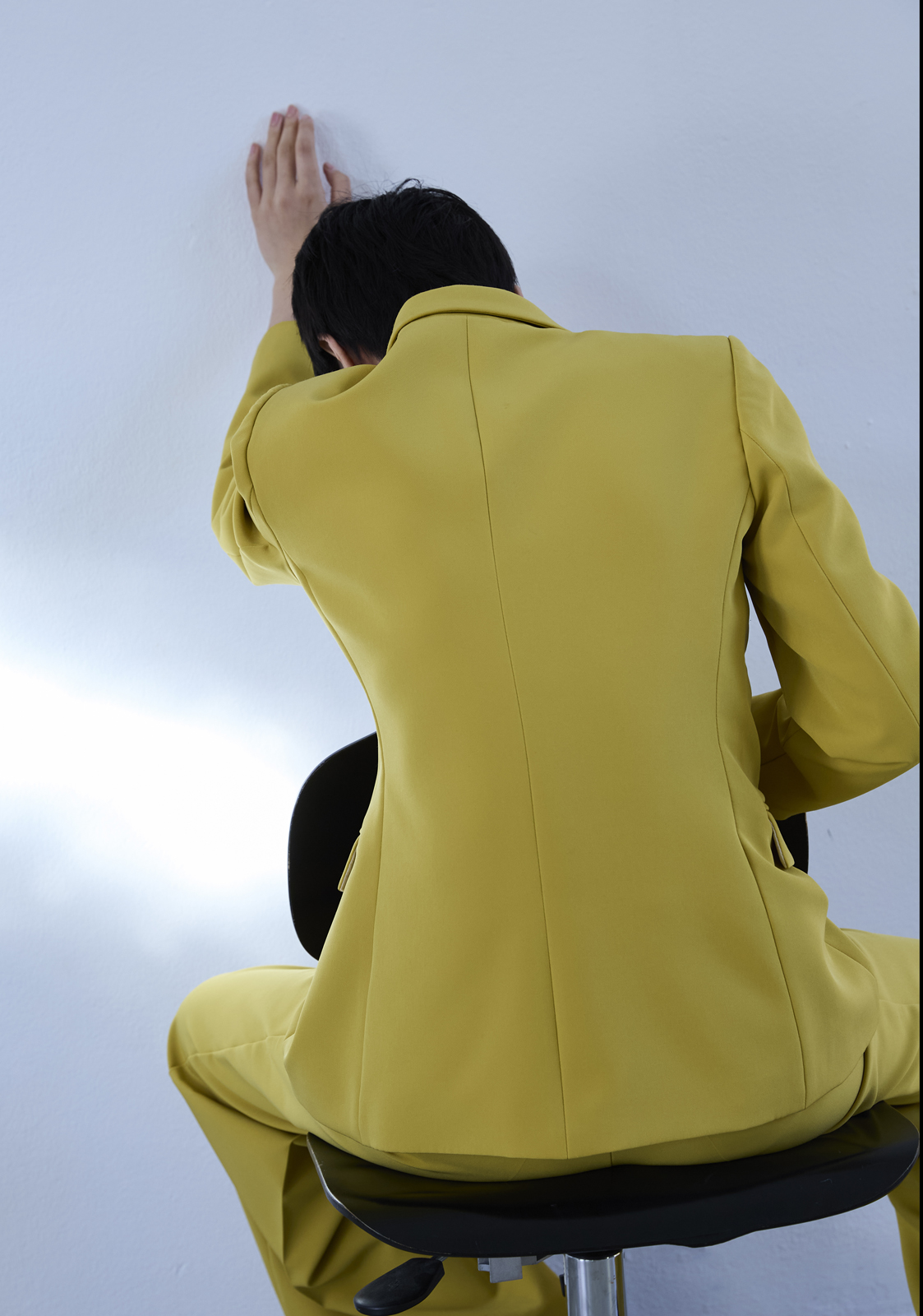 Subdued Vivid — Suit Face To Face Style