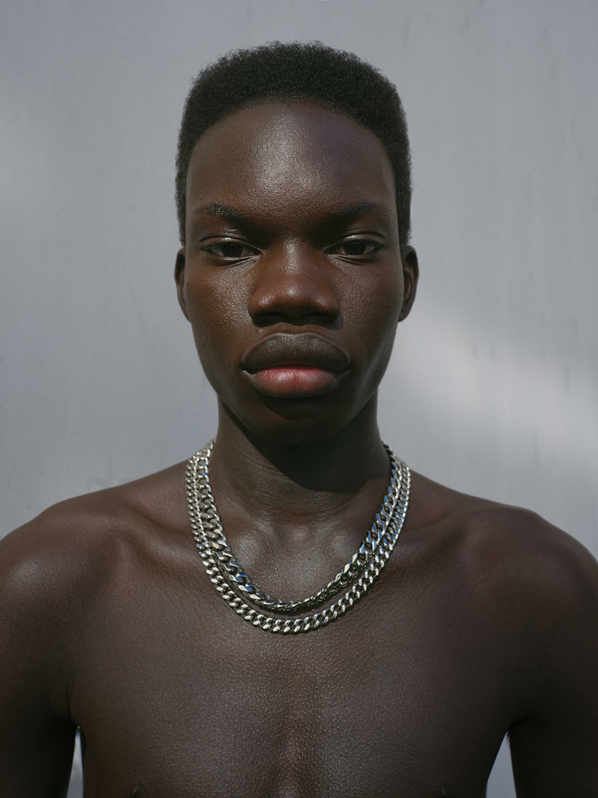 IVRY — Chains Vitaly