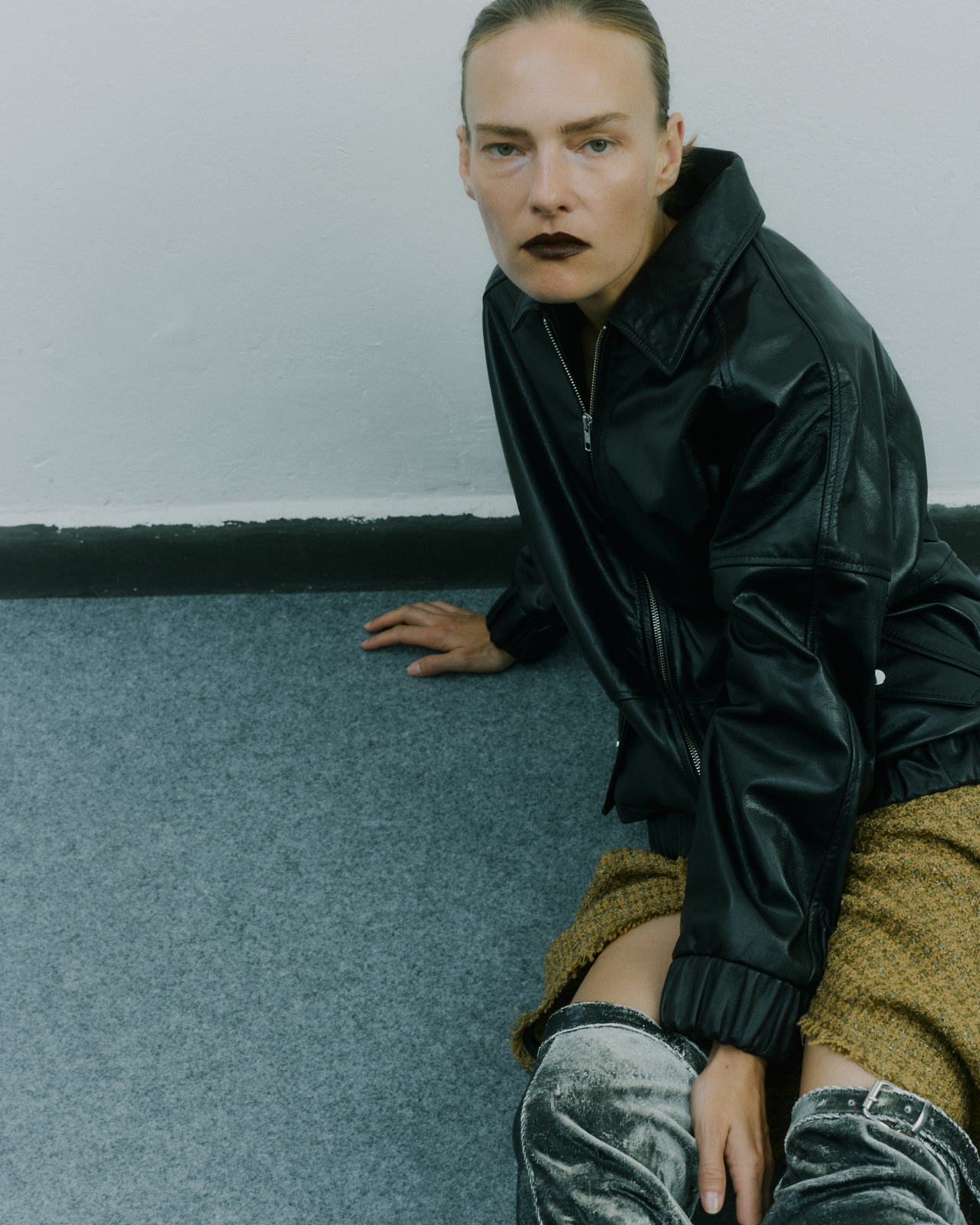Ania — Jacket Muubaa Boots AGL Skirt Sapio