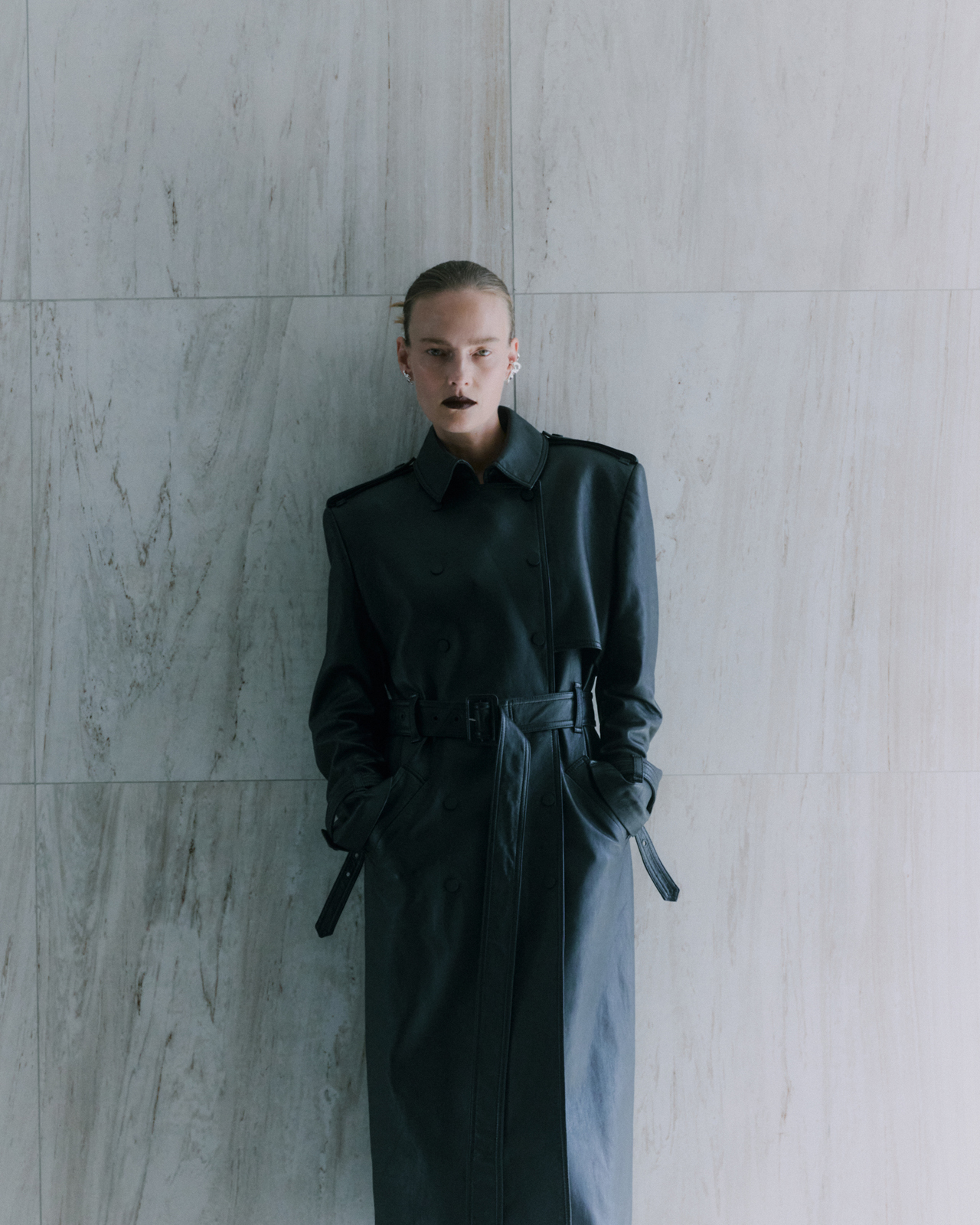 Ania — Coat Sagio Earrings Ildar Wafin