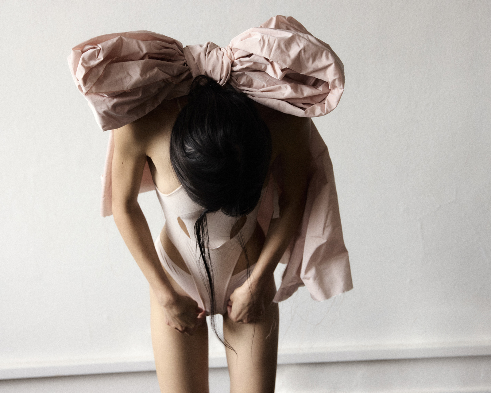 Linger &mdash; Bodysuit Tribal Hotel